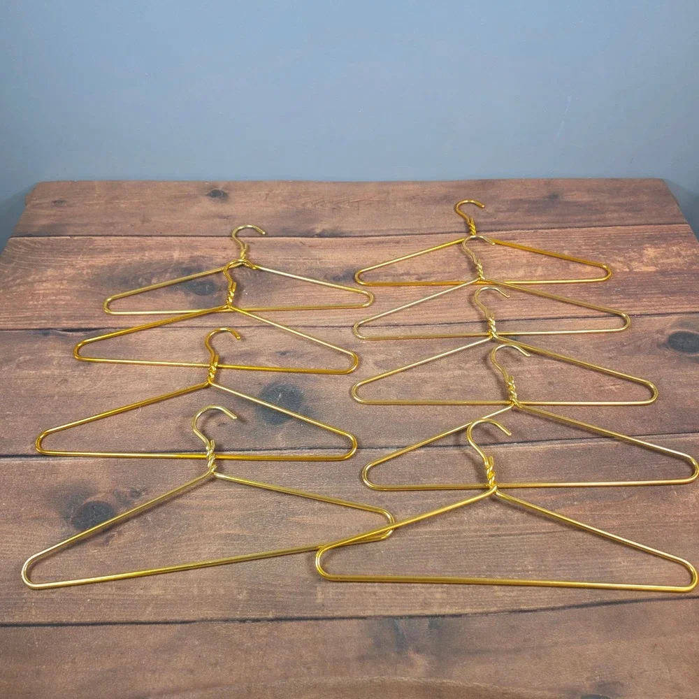 Metal Hangers OS Gold Good 9 Piece Set Twisted Neck Heavy Duty